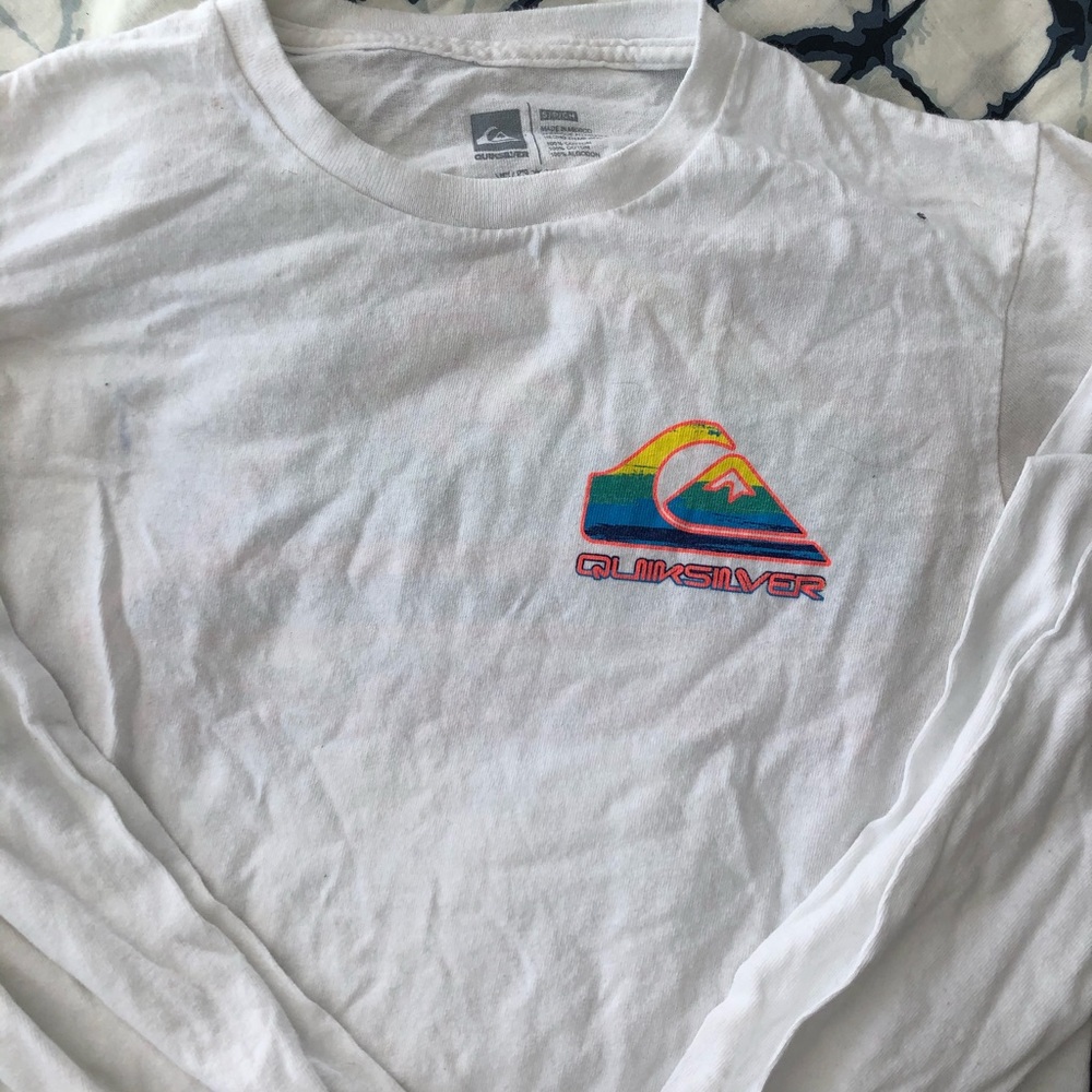 Long sleeve Quicksilver tshirt